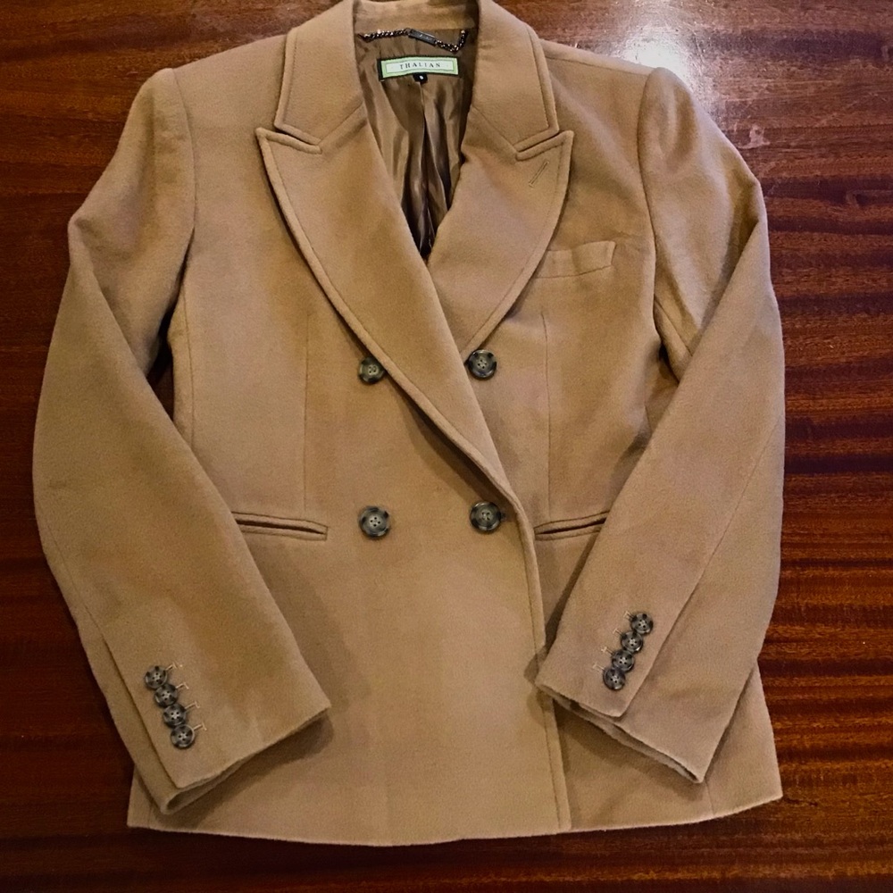 Classic Thalian 100% Cashmere Double Breasted Blazer Size 6